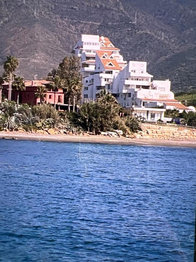 On The Beach - Penthouse On The Mediterranean Estepona Exterior foto