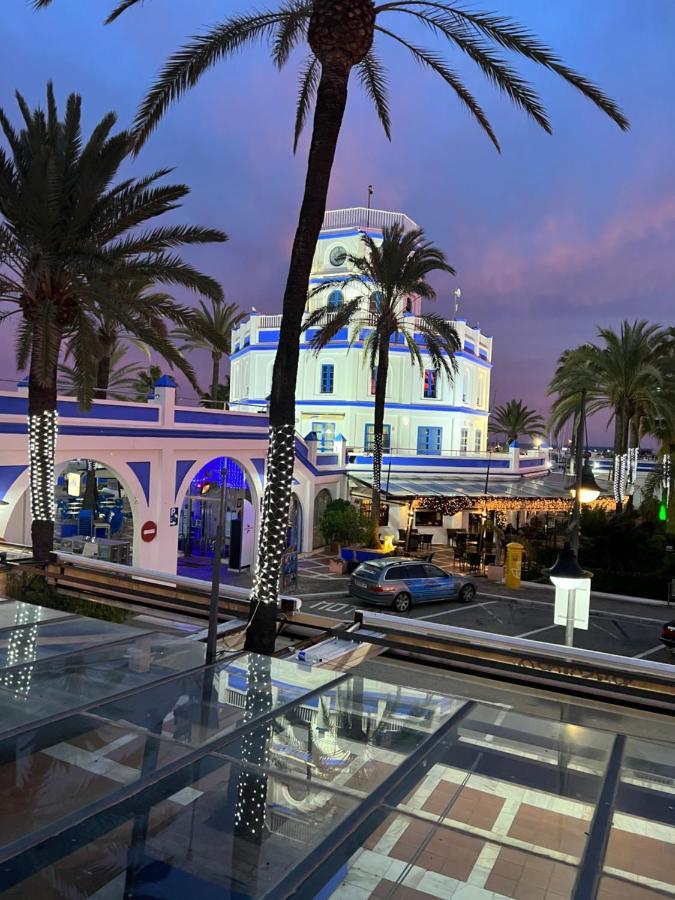 On The Beach - Penthouse On The Mediterranean Estepona Exterior foto
